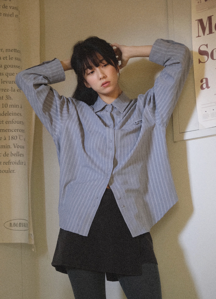 [WITHBLOOM] Letter Stripe Jacquard Shirt Sora