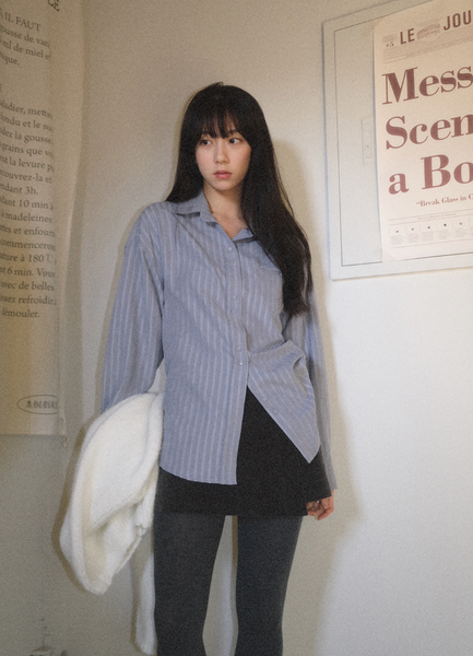 [WITHBLOOM] Letter Stripe Jacquard Shirt Sora