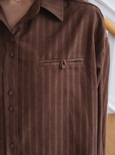 [WITHBLOOM] Letter Stripe Jacquard Shirt Brown