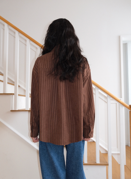 [WITHBLOOM] Letter Stripe Jacquard Shirt Brown