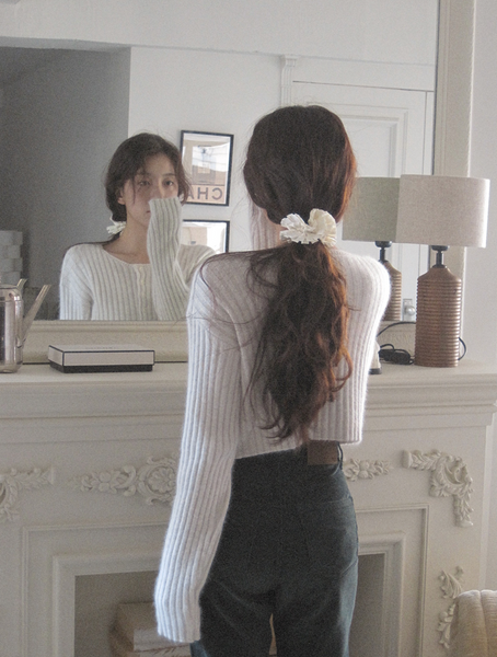 [WITHBLOOM] Raccoon Wool Golgi Crop Cardigan Ivory