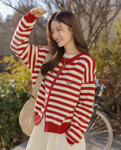 [FRENCHCHIC] Embroidery Two-Way Knit Zip-Up Cardigan