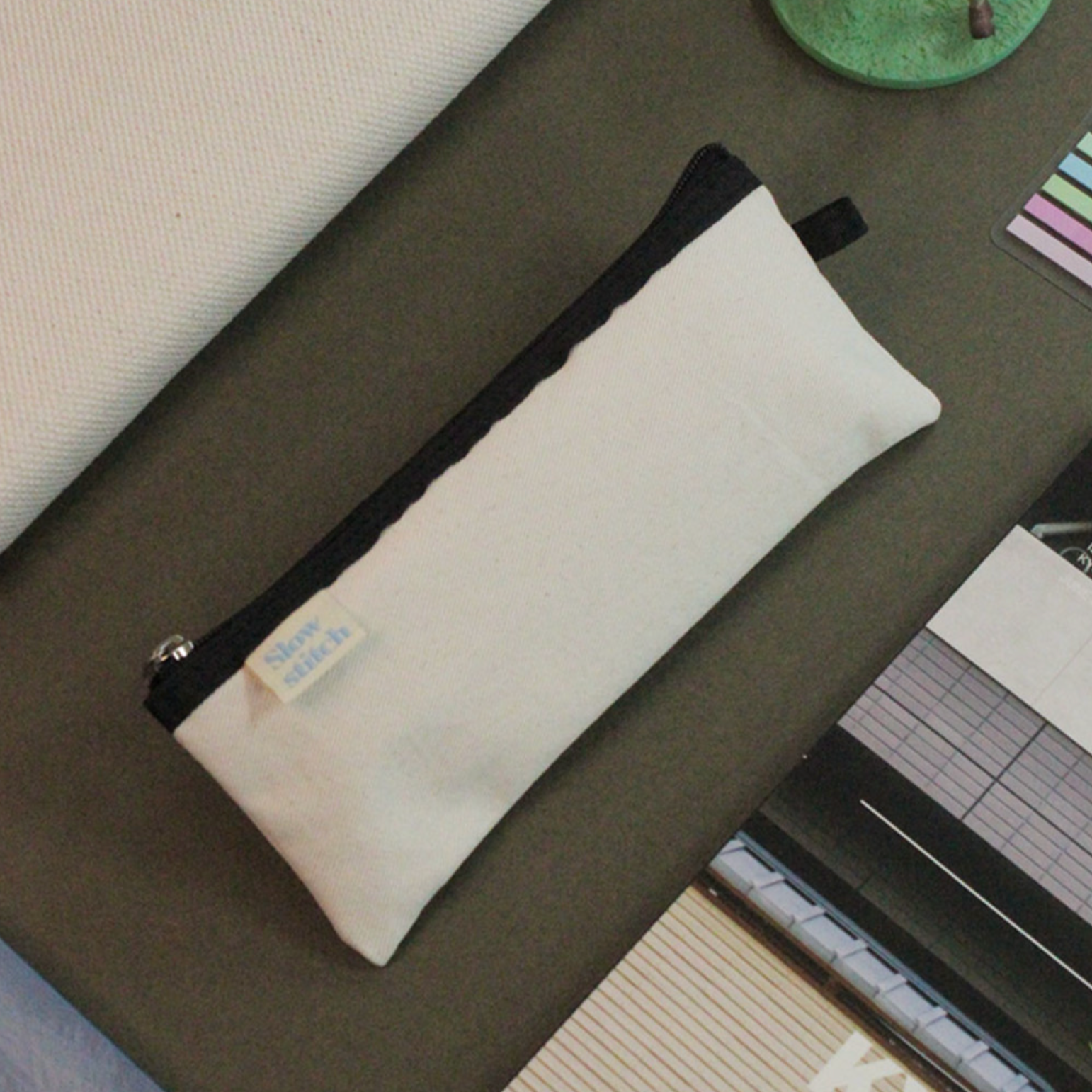 [SLOWSTITCH] Pencil Case (Ivory & Black)