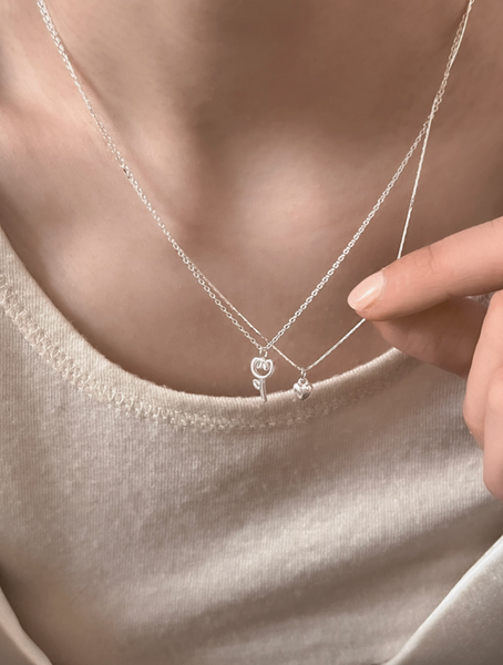 [aube n berry] Ari Mini Heart Pendant Boxchain Necklace