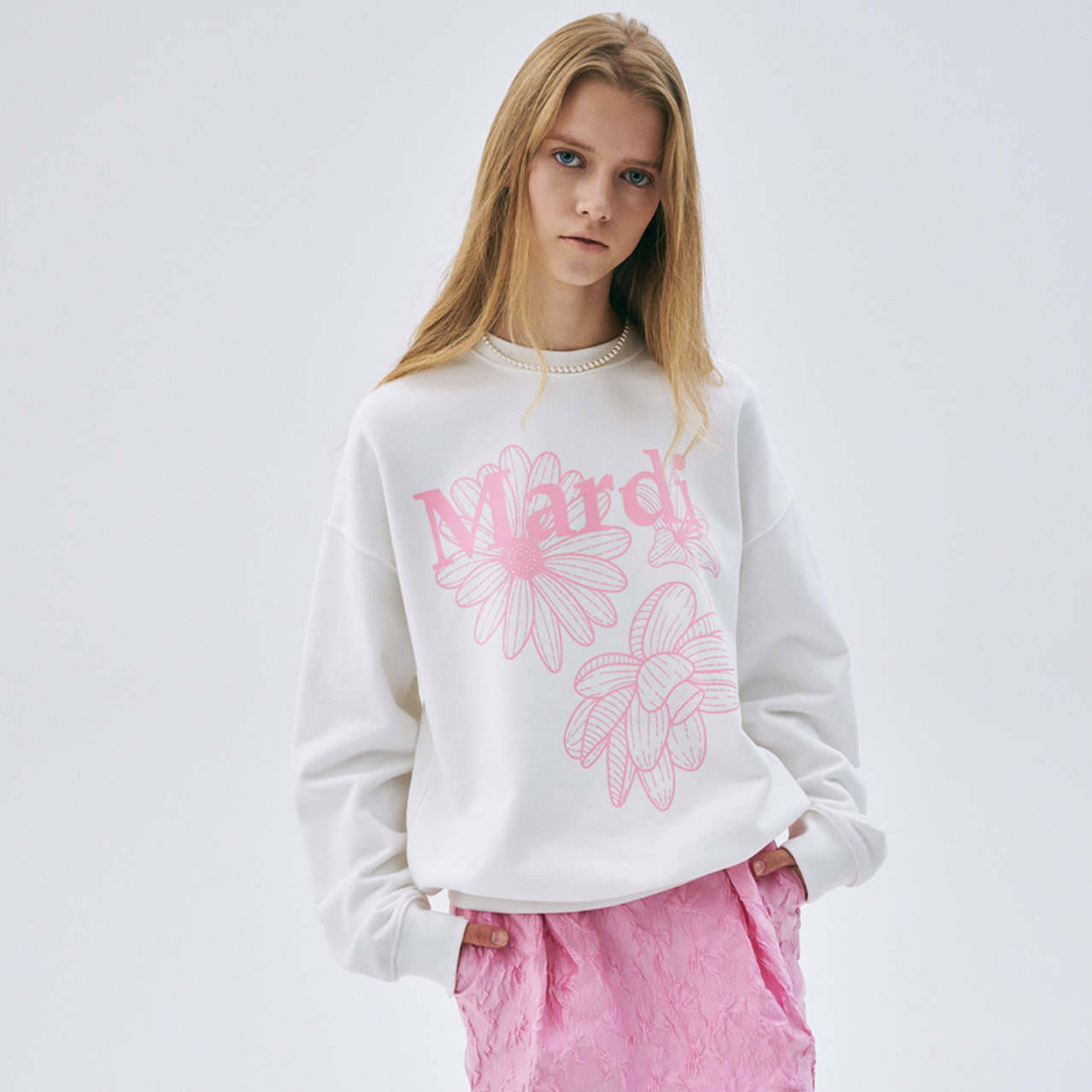 [MARDI MERCREDI] SWEATSHIRT TRIPLE FLOWER WHITE PINK