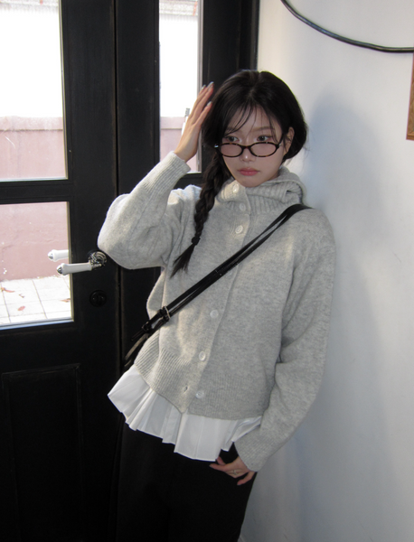 [MODIMOOD] Moruka Hood Button High Neck Knit Cardigan