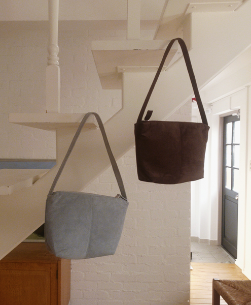 [SLOWAND]  # LENTO Your Light Suede Bag