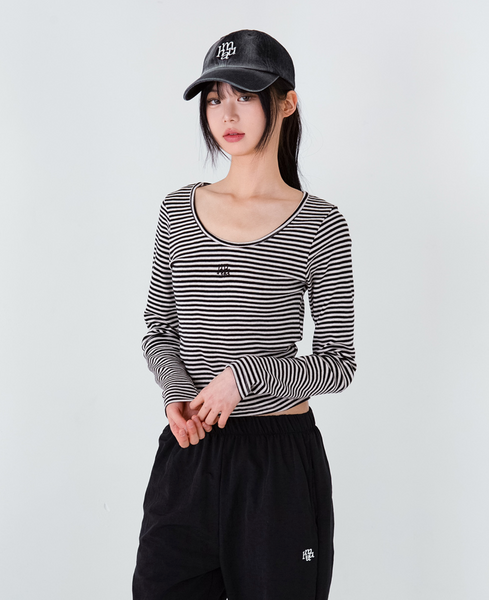 [muahmuah] Stripe U-neck Long-Sleeved T-shirt (Black)