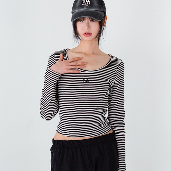 [muahmuah] Stripe U-neck Long-Sleeved T-shirt (Black)