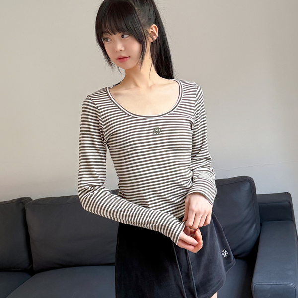 [muahmuah] Stripe U-neck Long-Sleeved T-shirt (Khaki)