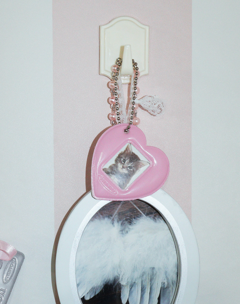 [THENCE] Glossy Photo Frame Key Holder Pink Heart