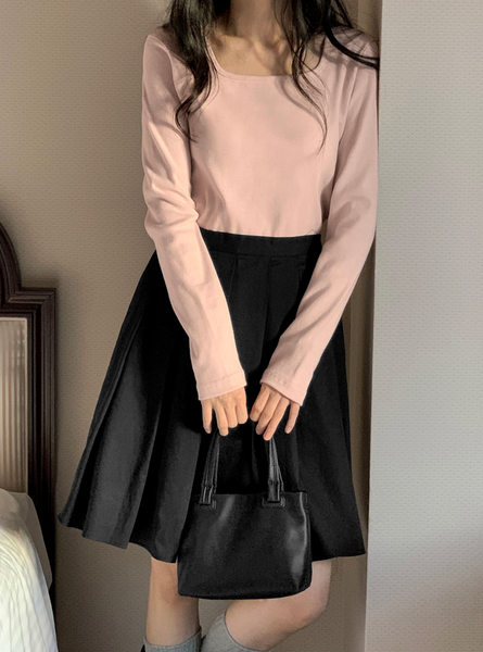 [98°C] Pleats Midi Skirt