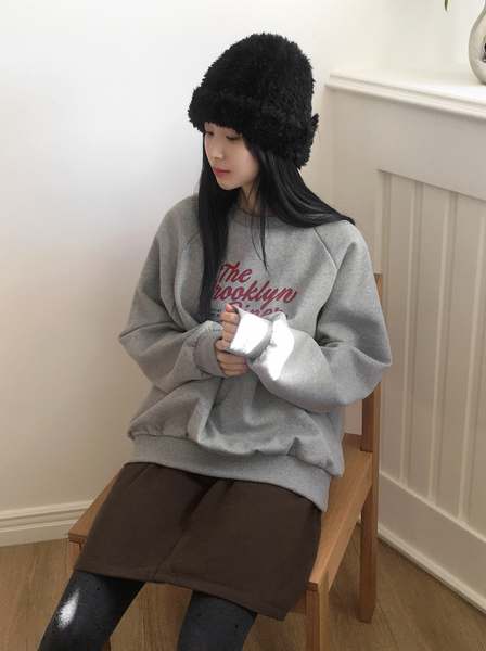 [98°C] Dining Printed Fleece Sweatshirt