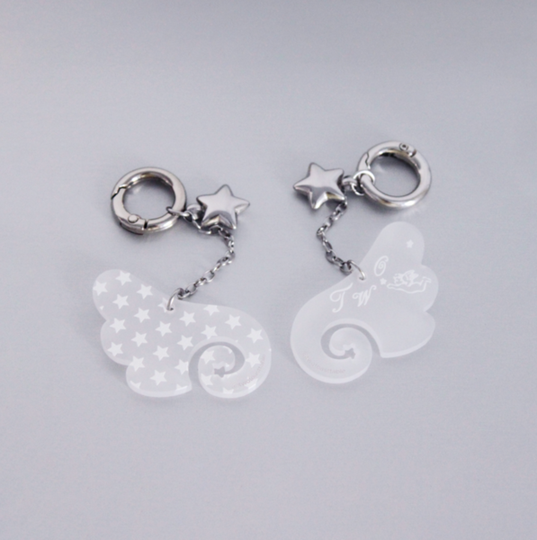 [TTT] Angel Wing Keyring (Left)