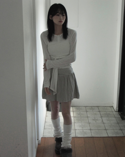 [Unbutty] Bubble Stripe Flared Skirt