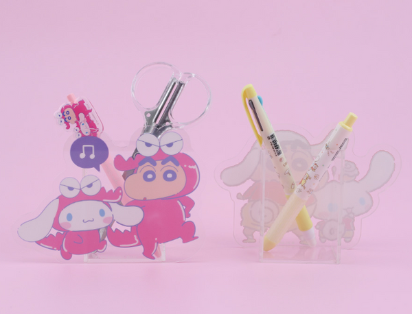 [CRAYON SHINCHAN 蠟筆小新] Cinnamoroll Acrylic Pen Stand