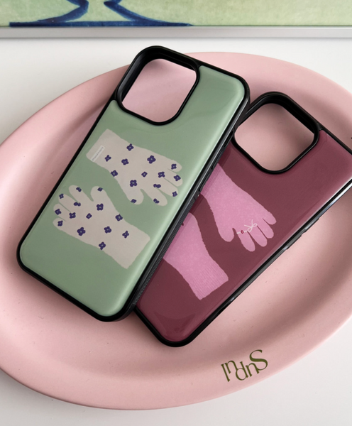 [moodmoons] Flower Gloves Epoxy Phone Case