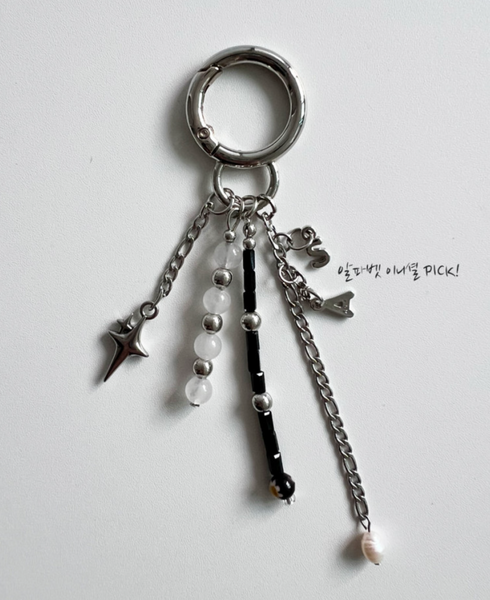 [moodmoons] Star Initial Keyring