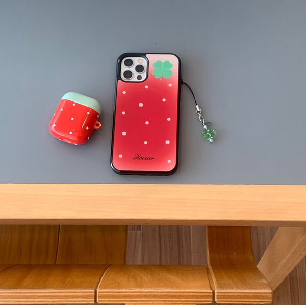 [SWEEAR] Lucky Strawberry Glass Case (MagSafe)