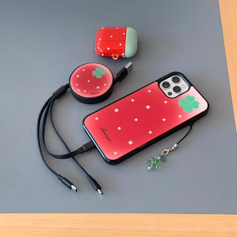 [SWEEAR] Lucky Strawberry Glass Case (MagSafe)