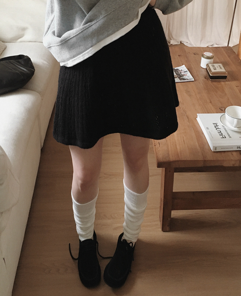 [SLOWAND] Soy Vintage Knit Skirt