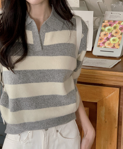 [SHOPPERLAND] Spring Stripe Fluffy Short-sleeved Collar Knitwear