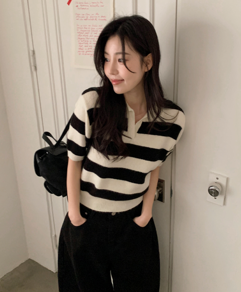 [SHOPPERLAND] Spring Stripe Fluffy Short-sleeved Collar Knitwear