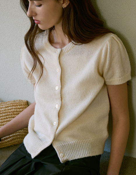 [Letter from Moon] Pineh Mohair Half Cardigan (Ivory)