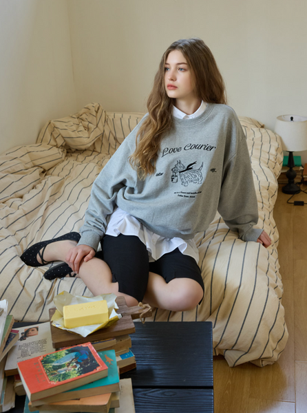 [Letter from Moon] Love Carrier Sweatshirt (Melange Gray)