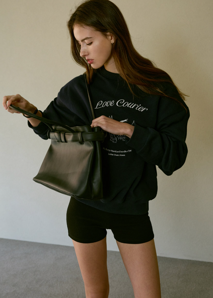 [Letter from Moon] Love Carrier Sweatshirt (Navy)