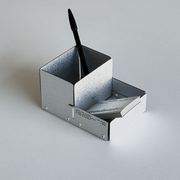 [Sanro] Industrial Vintage Pencil Holder