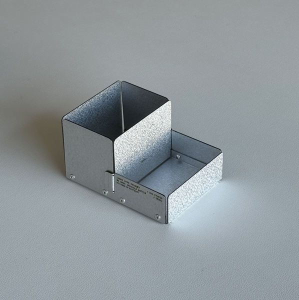 [Sanro] Industrial Vintage Pencil Holder