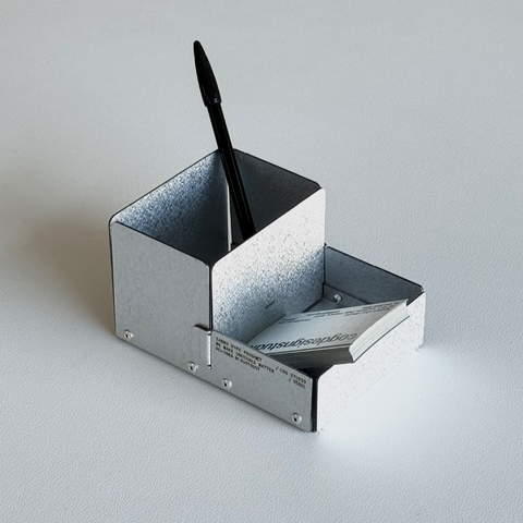 [Sanro] Industrial Vintage Pencil Holder