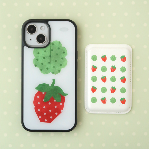 [KEZIM VILLAGE] BIG STRAWBERRY & CLOVER Glass Bumper Case