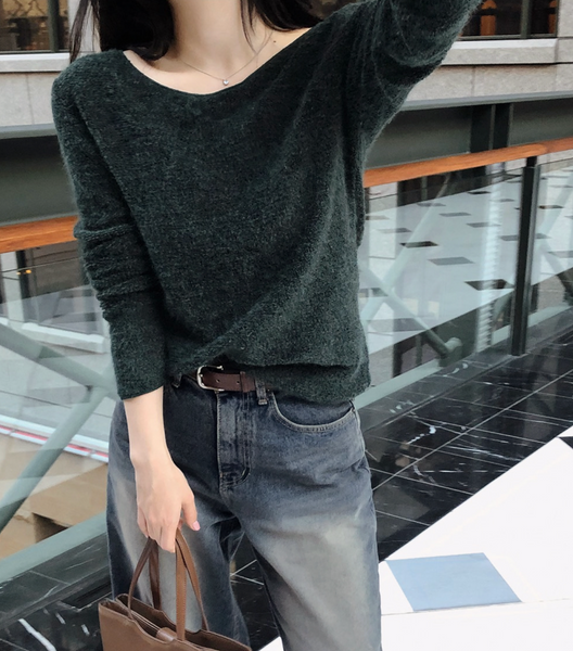 [SLOWAND] # SLOWMADE Soft and Slim-Fit Knit Top