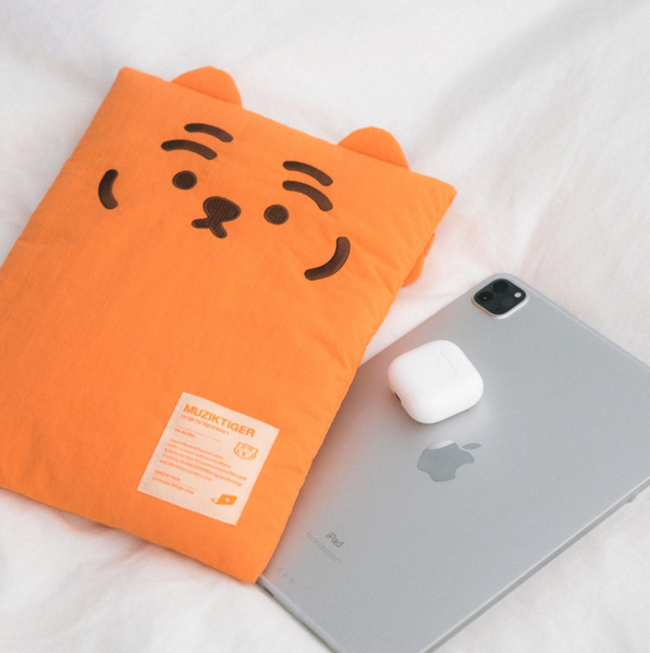 [MUZIK TIGER] Tiger Slim Laptop Pouch (Orange)