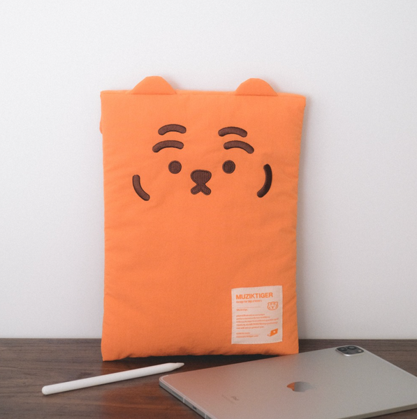 [MUZIK TIGER] Tiger Slim Laptop Pouch (Orange)