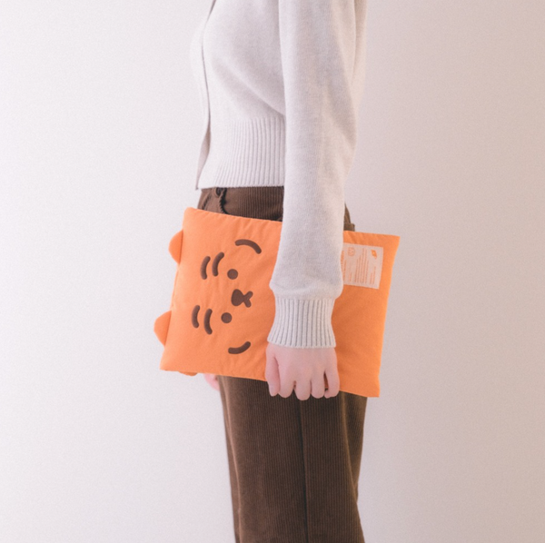 [MUZIK TIGER] Tiger Slim Laptop Pouch (Orange)