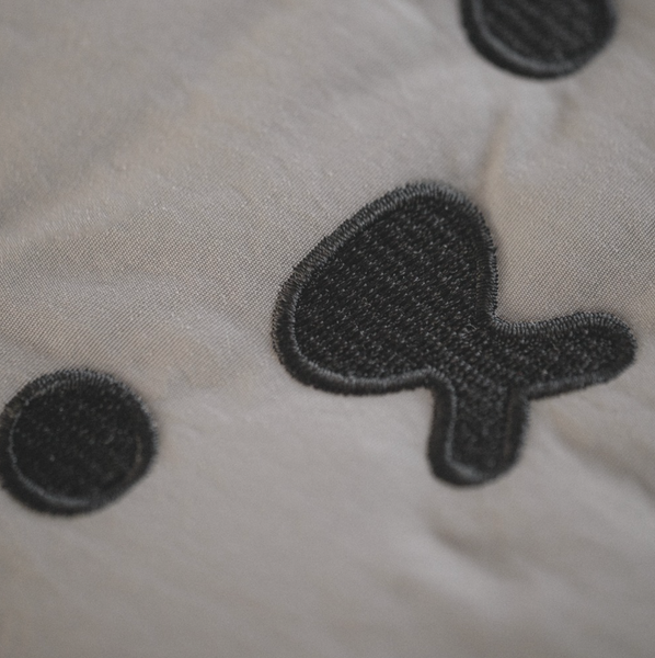 [MUZIK TIGER] Tiger Slim Laptop Pouch (Charcoal)