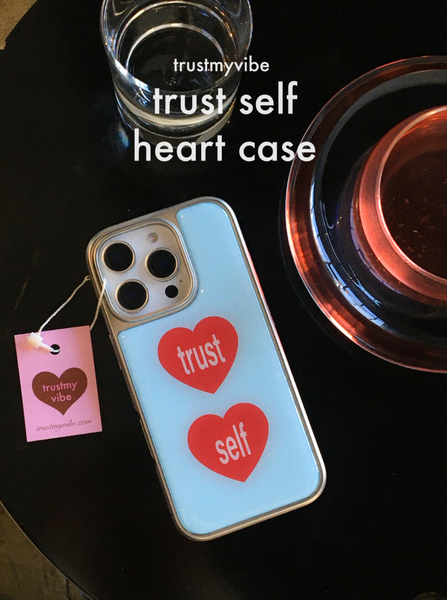 [trustmyvibe] Trustself Heart Phone Case