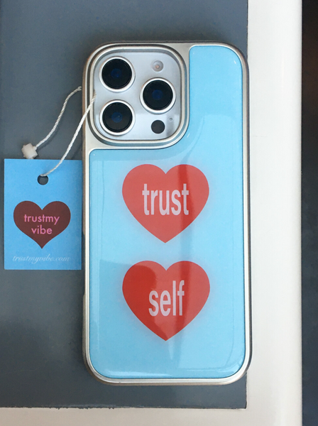 [trustmyvibe] Trustself Heart Phone Case