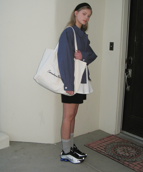 [SOMEWHERE BUTTER.] Letter Reversible Bag - Ivory