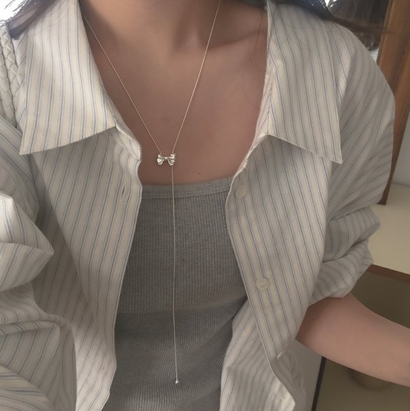 [moat] Drop Ribbon Slide Necklace (silver925)