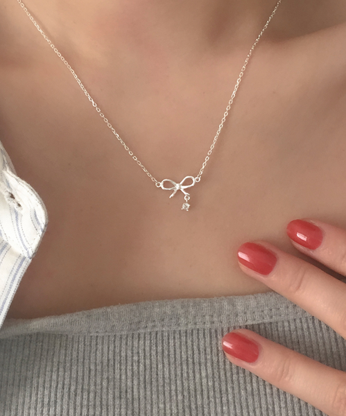 [moat] Lovely Ribbon Necklace (silver925)