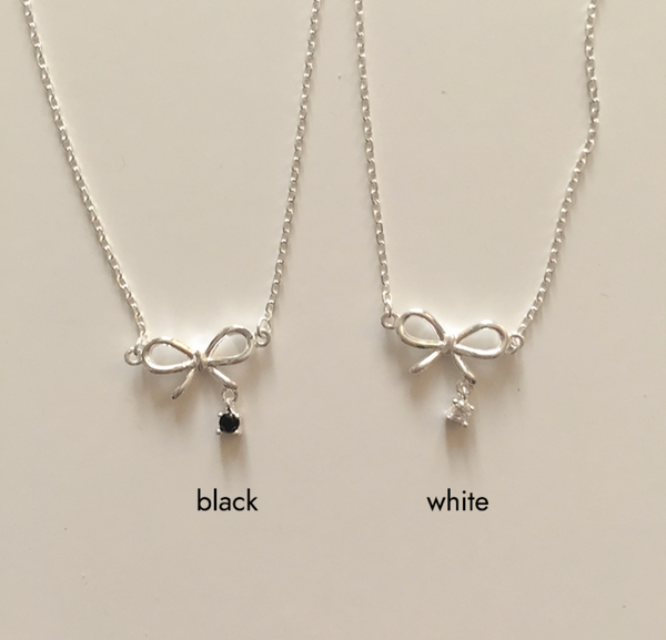 [moat] Lovely Ribbon Necklace (silver925)
