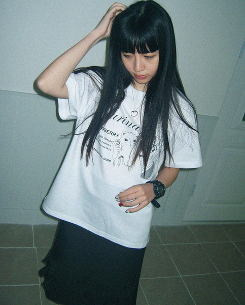 [WONDERVISITOR] YURINA pfp T-shirt (White)