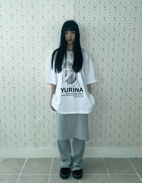 [WONDERVISITOR] YURINA Overfit T-shirt (White)