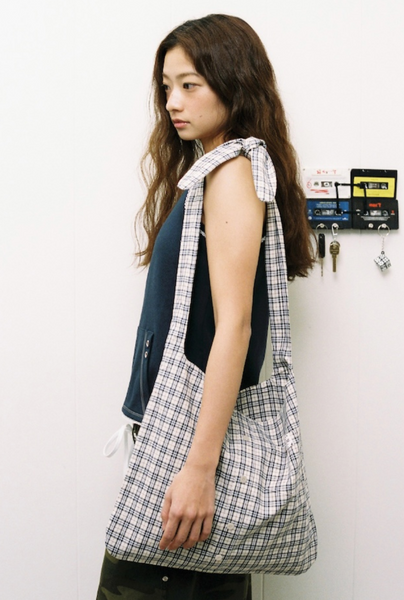 [aeae] SHIRTS BAG (BEIGE)