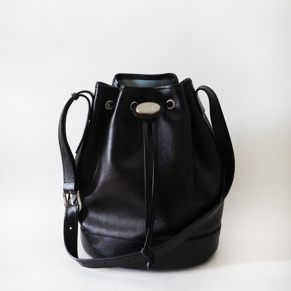 [omnipotent] Clé de bucket bag Black