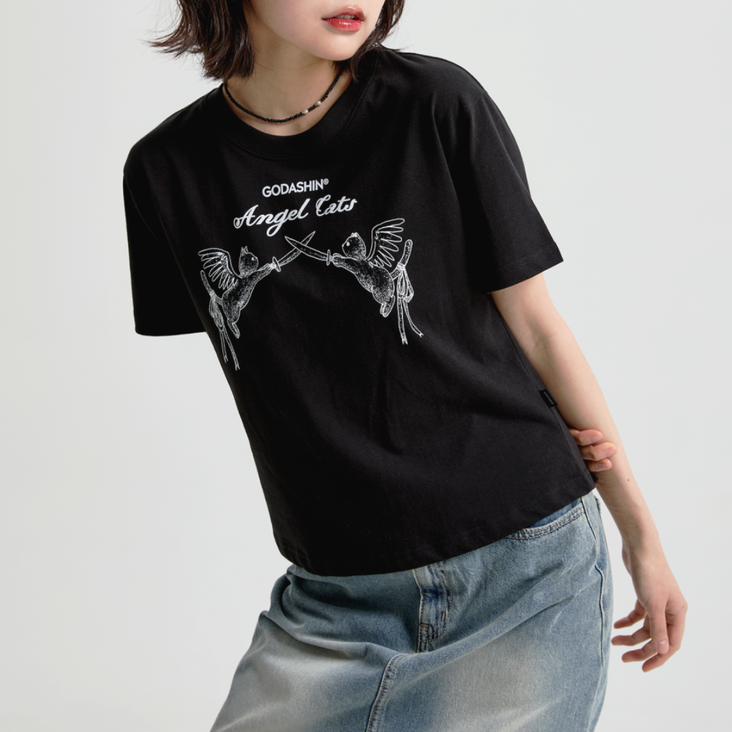 [GODASHIN] ANGEL CATS T-SHIRT (BLACK)